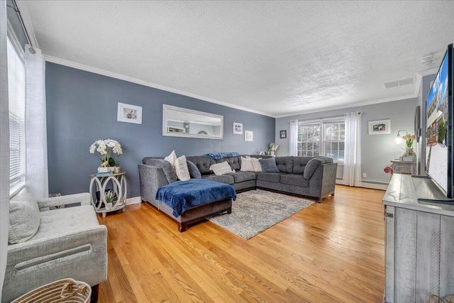 1685 Sigmon RD, Roanoke, VA 24017