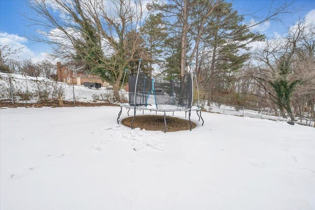 1685 Sigmon RD, Roanoke, VA 24017