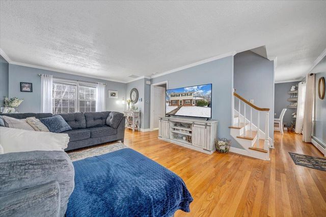 1685 Sigmon RD, Roanoke, VA 24017