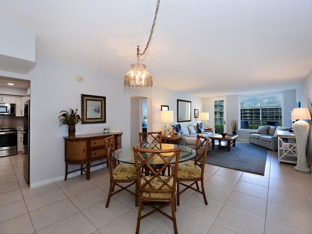 3450 S Ocean Boulevard 406, Palm Beach, FL 33480