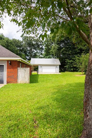 62 Granite Court, Dothan, AL 36303