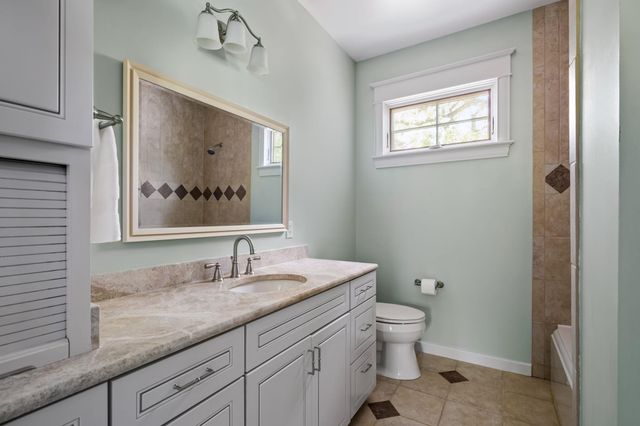 1800 Brackenridge ST, Austin, TX 78704