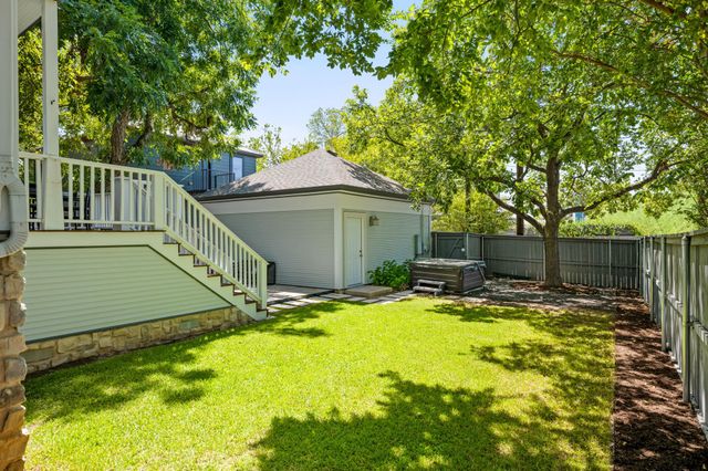 1800 Brackenridge ST, Austin, TX 78704