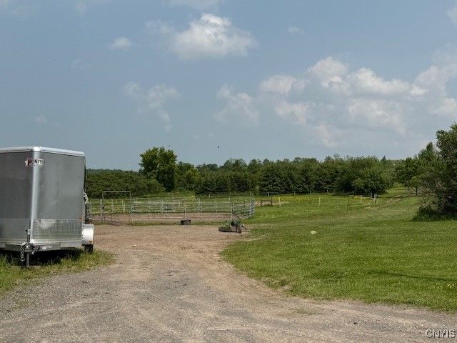 4634 Roberts Road, Fenner, NY 13035