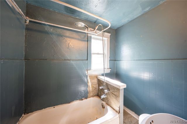 47 La Force Place, Buffalo, NY 14207