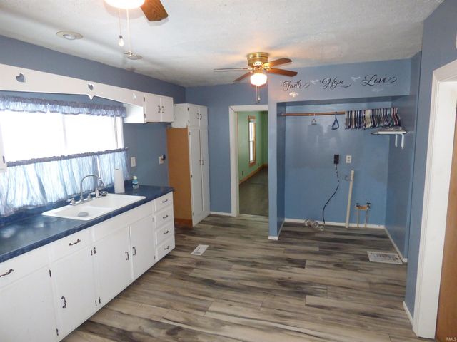 1159 W Mcclurg Street, Frankfort, IN 46041