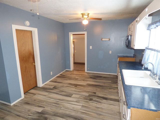 1159 W Mcclurg Street, Frankfort, IN 46041