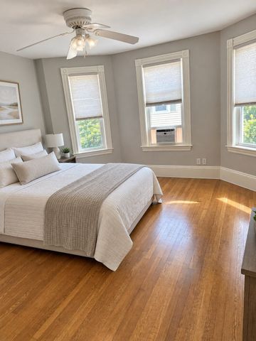 5 Gould St, Wakefield, MA 01880