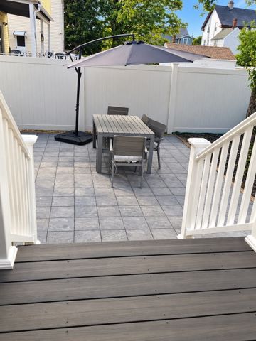 5 Gould St, Wakefield, MA 01880