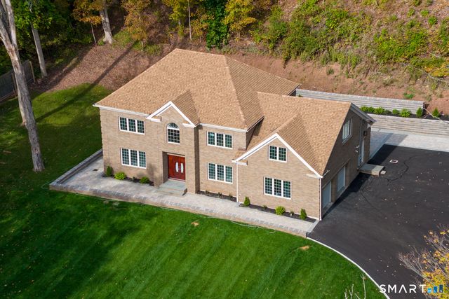 171 Oregon Road, Meriden, CT 06451