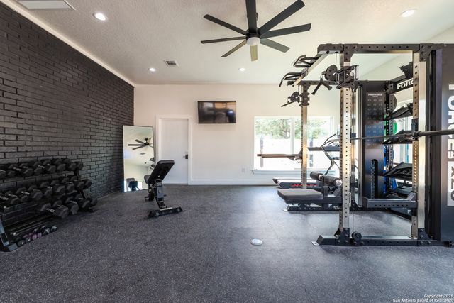 134 School, Poteet, TX 78065