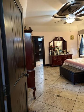 100 W Marigold Avenue, Mcallen, TX 78501