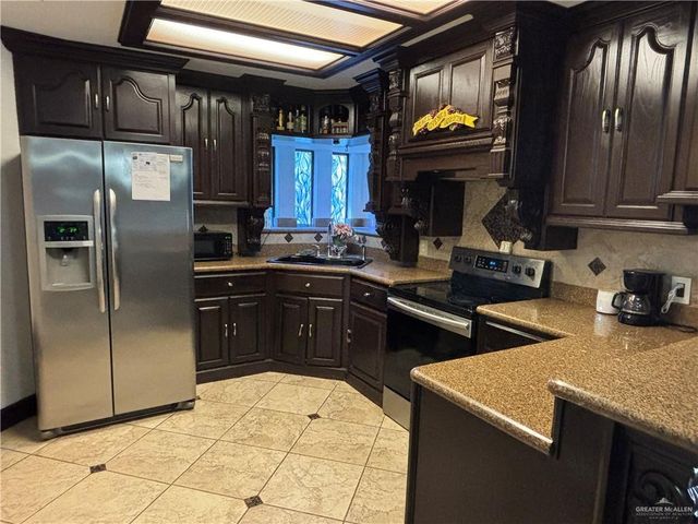 100 W Marigold Avenue, Mcallen, TX 78501