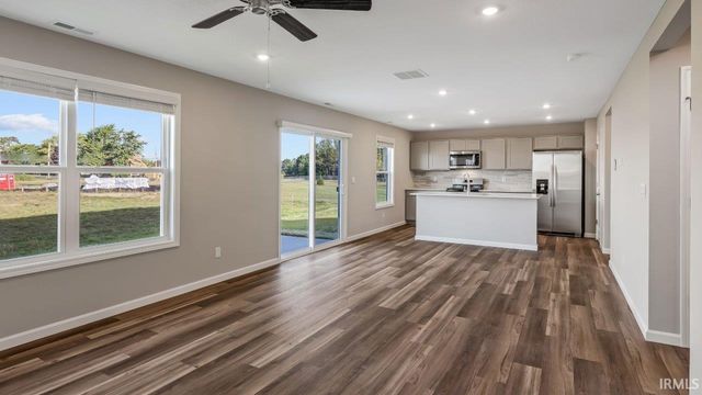 2881 Greenacre Court, Warsaw, IN 46582