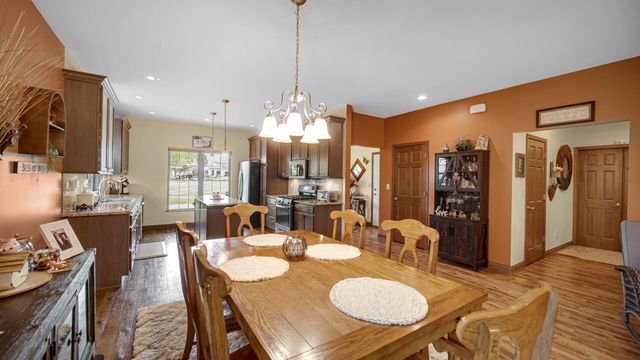 60 N Prairie Parkway, Valparaiso, IN 46385