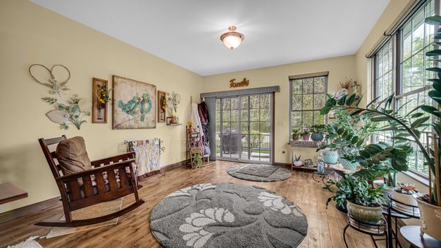 60 N Prairie Parkway, Valparaiso, IN 46385