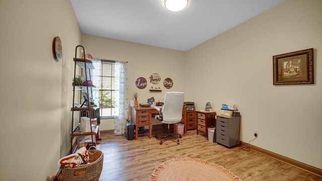 60 N Prairie Parkway, Valparaiso, IN 46385