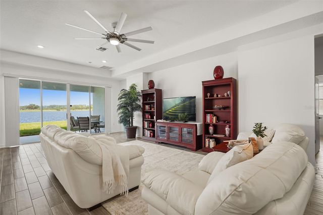 3020 ELLA WAY, St Cloud, FL 34771
