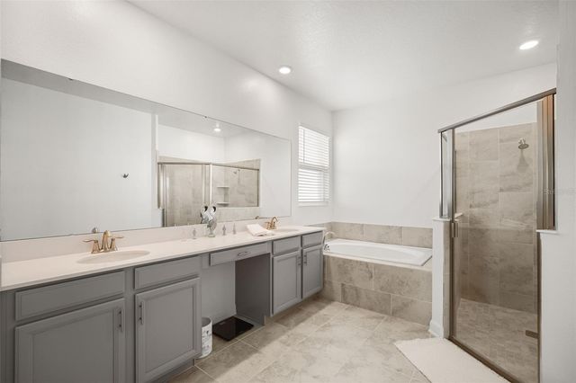 3020 ELLA WAY, St Cloud, FL 34771