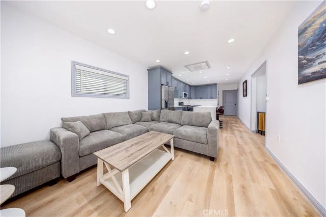 560 Coleman, Los Angeles, CA 90042
