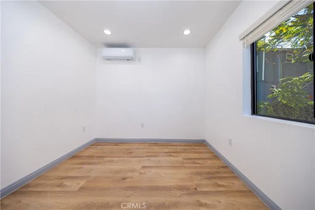 560 Coleman, Los Angeles, CA 90042