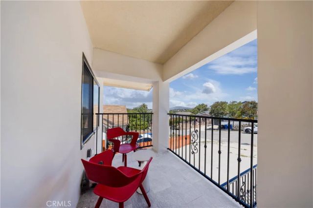 560 Coleman, Los Angeles, CA 90042