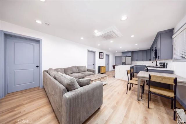 560 Coleman, Los Angeles, CA 90042