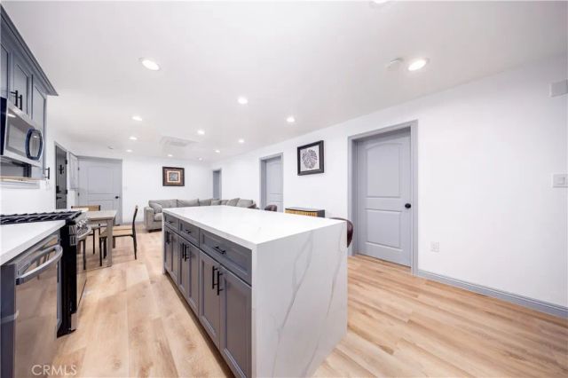 560 Coleman, Los Angeles, CA 90042