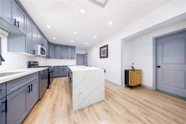 560 Coleman, Los Angeles, CA 90042
