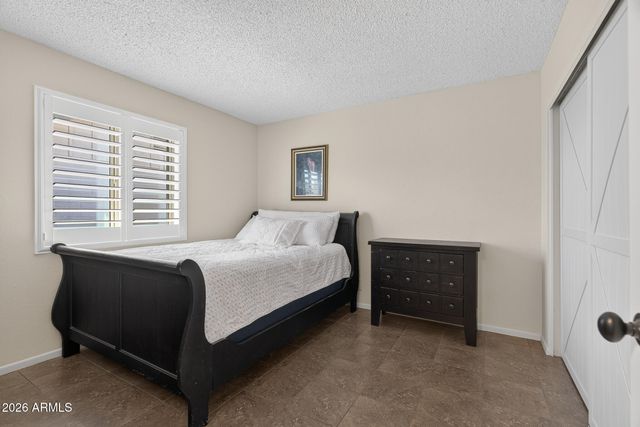 6122 W CAROL ANN Way, Glendale, AZ 85306