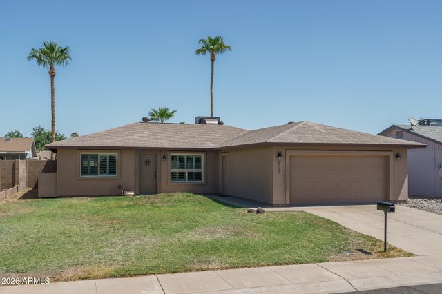 6122 W CAROL ANN Way, Glendale, AZ 85306