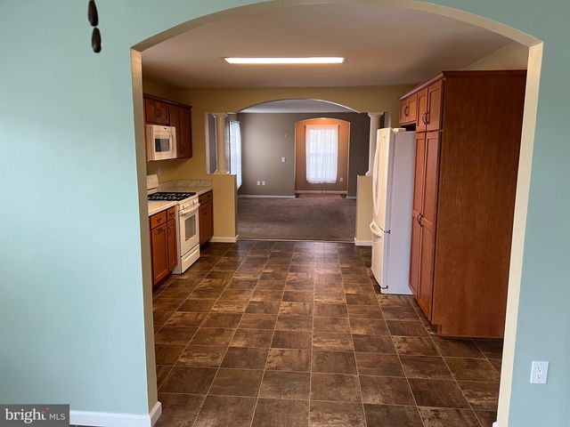 2 EGRET CT, Bechtelsville, PA 19505