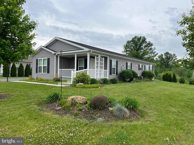 2 EGRET CT, Bechtelsville, PA 19505