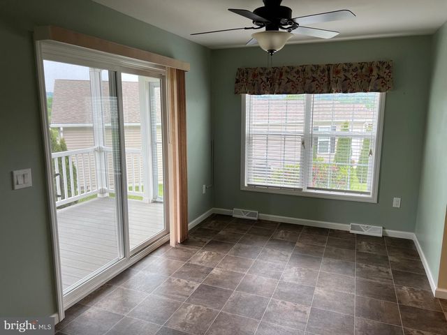 2 EGRET CT, Bechtelsville, PA 19505