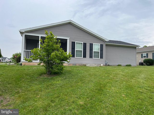 2 EGRET CT, Bechtelsville, PA 19505