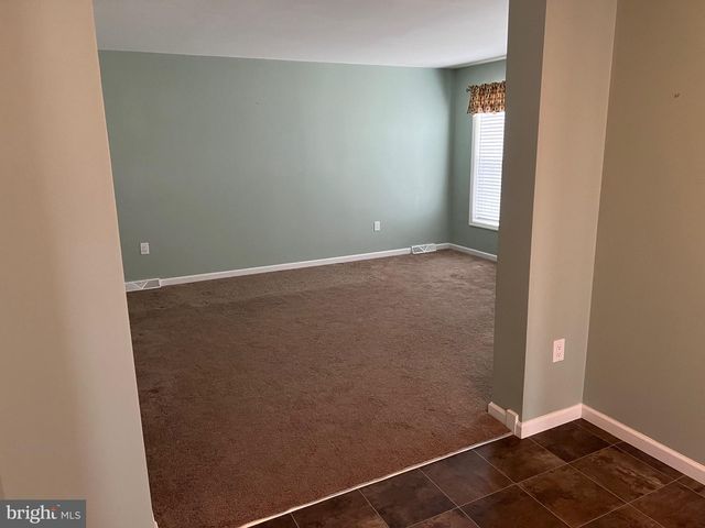 2 EGRET CT, Bechtelsville, PA 19505