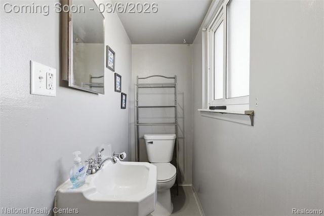 8095 Coventry Street, Westland, MI 48185