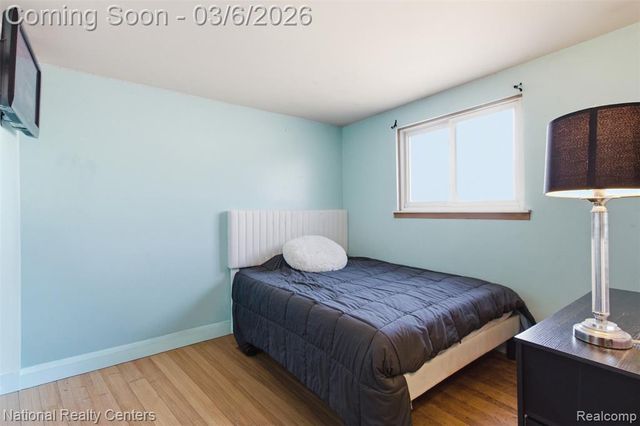 8095 Coventry Street, Westland, MI 48185