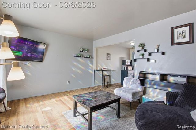 8095 Coventry Street, Westland, MI 48185