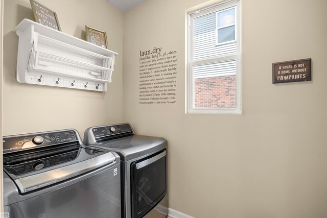 49223 Gaviota Lane, Macomb Twp, MI 48044