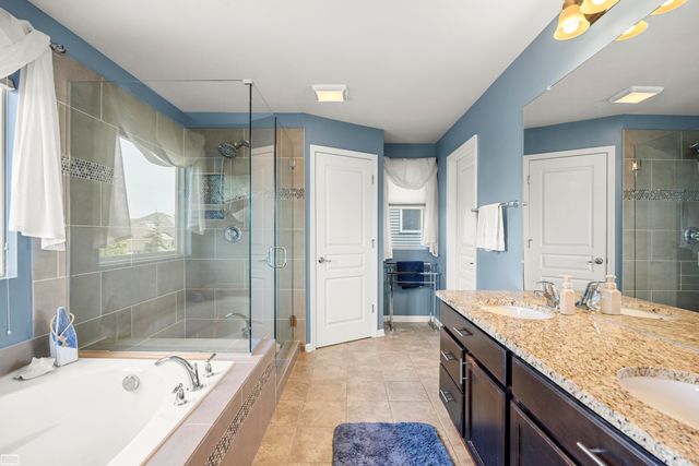 49223 Gaviota Lane, Macomb Twp, MI 48044