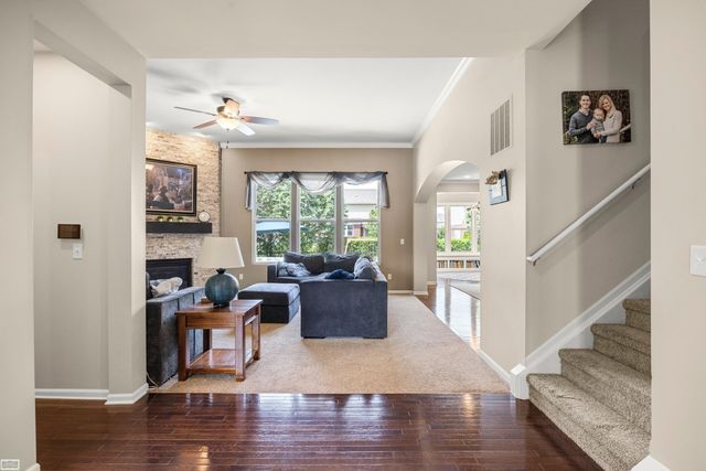 49223 Gaviota Lane, Macomb Twp, MI 48044