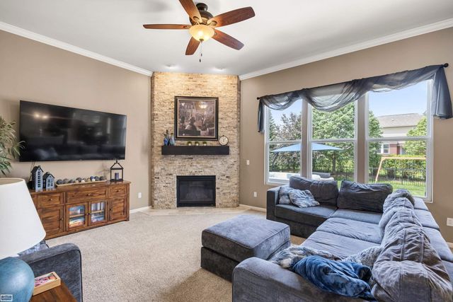 49223 Gaviota Lane, Macomb Twp, MI 48044