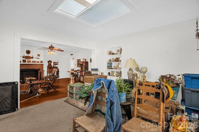 305 Hilltop Drive, Lexington, NC 27292