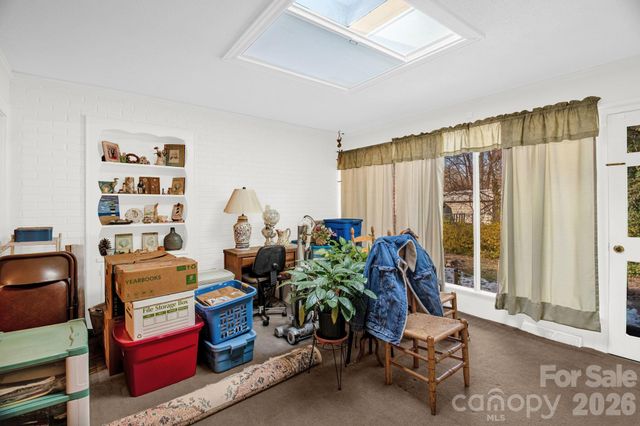 305 Hilltop Drive, Lexington, NC 27292