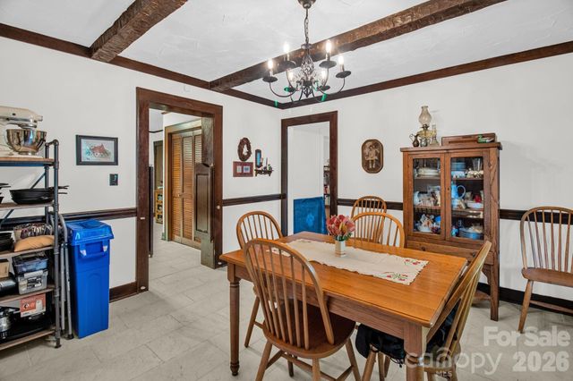 305 Hilltop Drive, Lexington, NC 27292