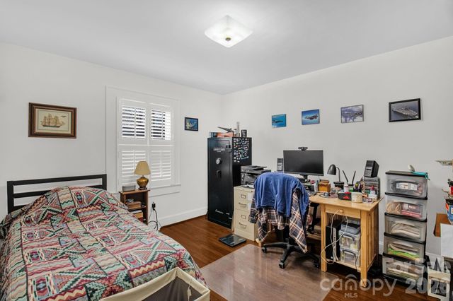 305 Hilltop Drive, Lexington, NC 27292