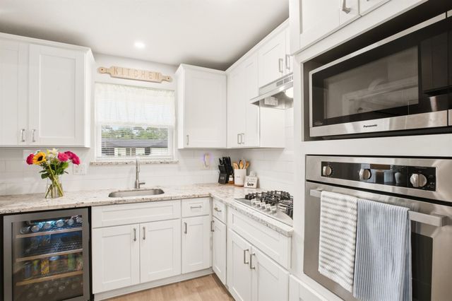 7603 Vernwood Street, Houston, TX 77040
