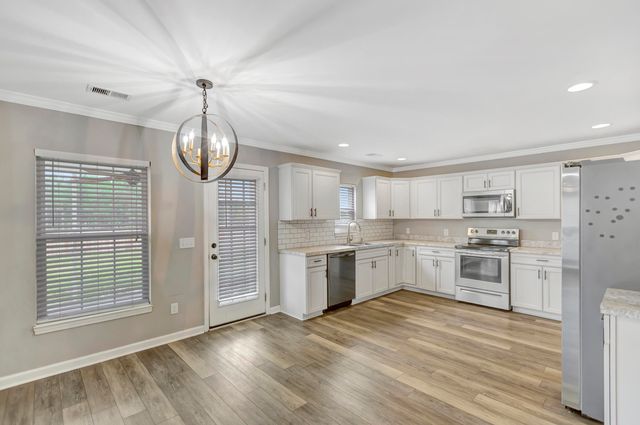 304 Deep River Road, Summerville, SC 29486