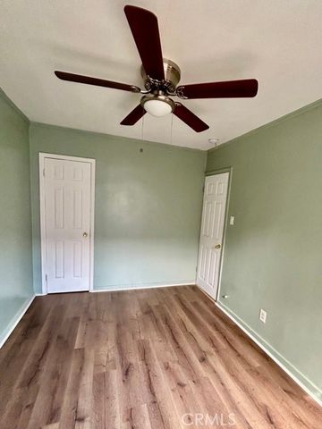 7700 Mckinley, Los Angeles, CA 90001